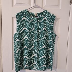 NWT- J. Crew Sleeveless Shell Blouse in Green/White Pattern. Women's Size 14.